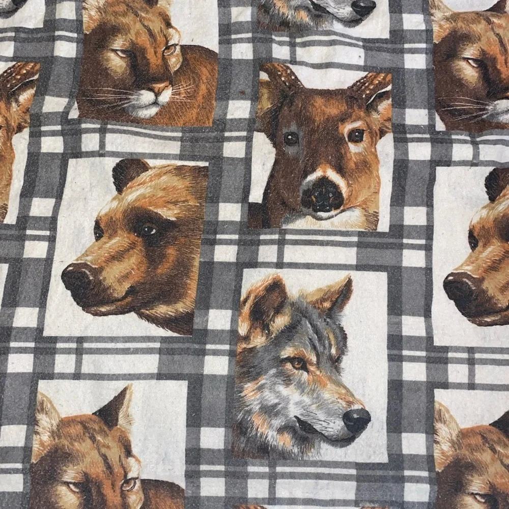 Vintage Rare Gray Plaid Animal Blanket Cabincore farmhouse bears wolves deer